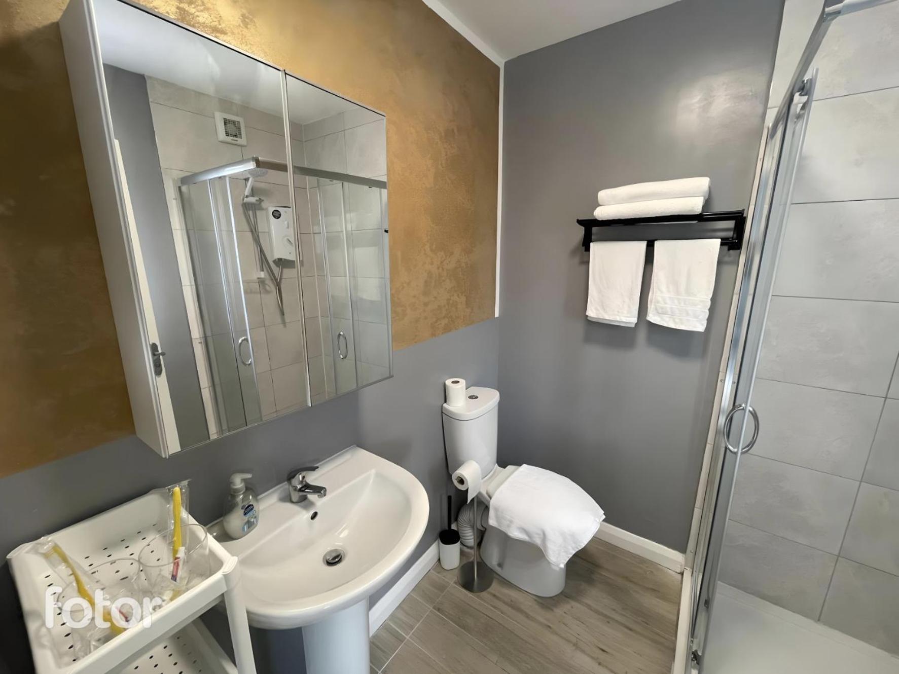 Leitrim Property コーク エクステリア 写真